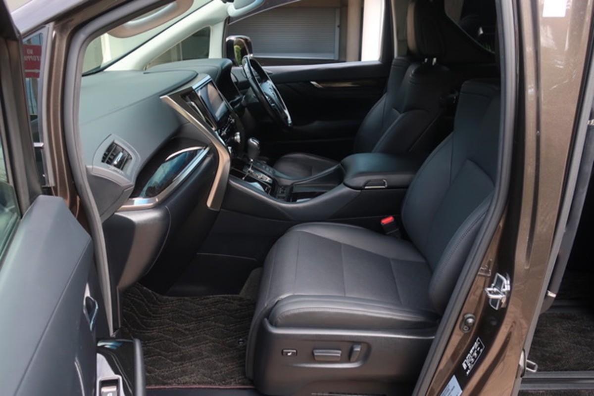 
								2021 TOYOTA ALPHARD 5D WAGON SR (HYBRID) AYH30W full									
