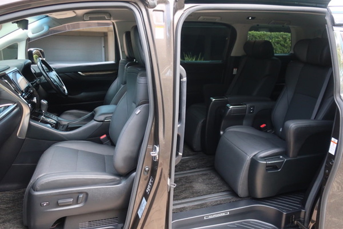 
								2021 TOYOTA ALPHARD 5D WAGON SR (HYBRID) AYH30W full									