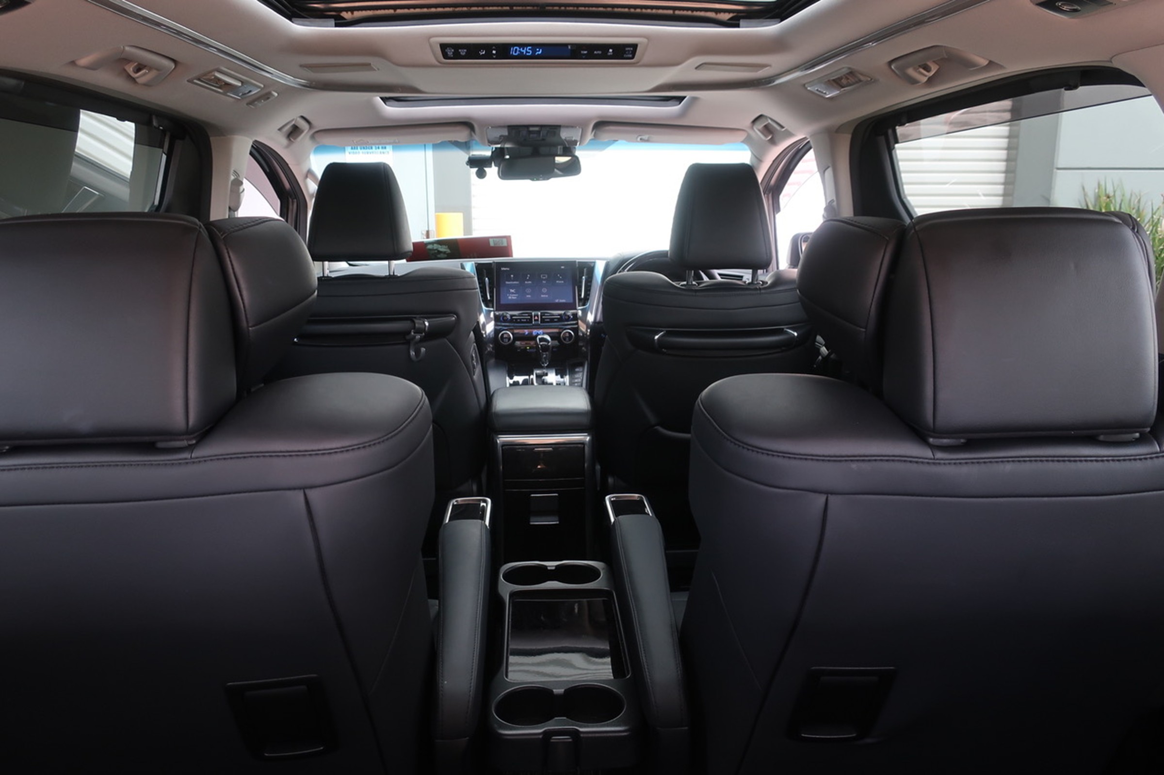 
								Toyota Vellfire Gasoline 2.5L Hybrid 2020 full									