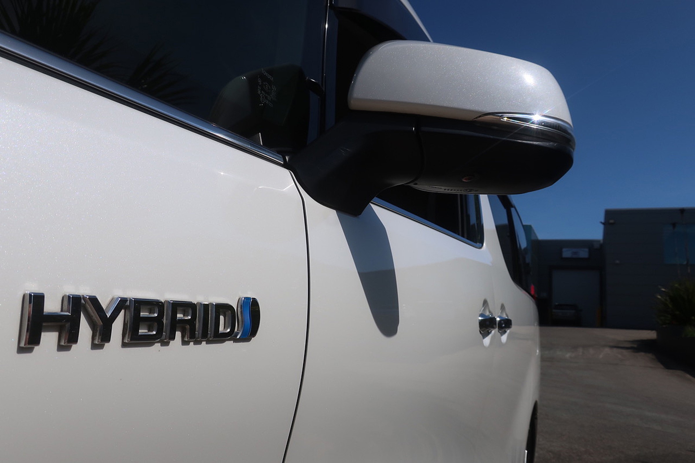 
								Toyota Alphard Gasoline 2.5L Hybrid 2020 full									