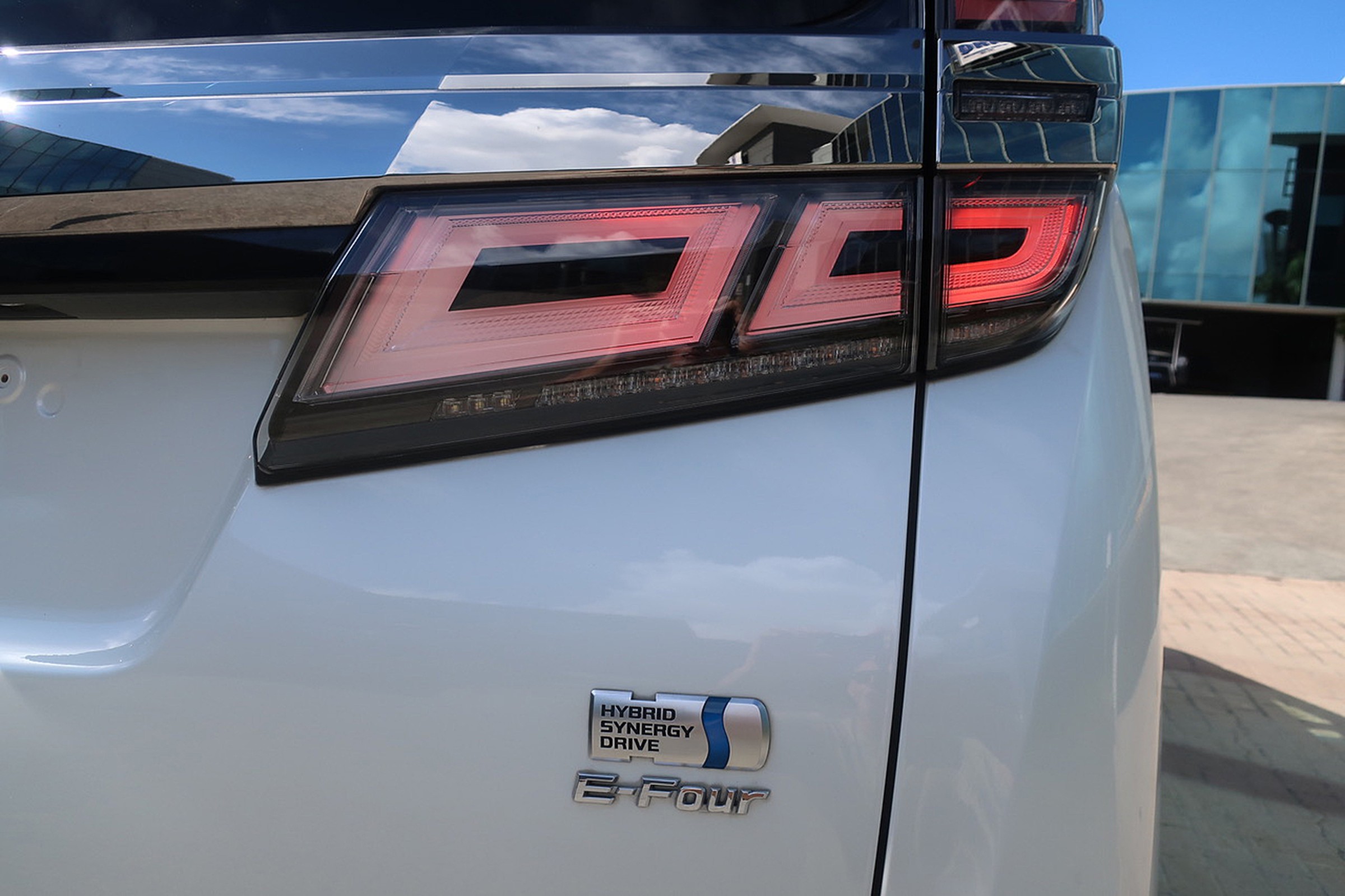 
								Toyota Vellfire Gasoline 2.5L Hybrid 2020 full									