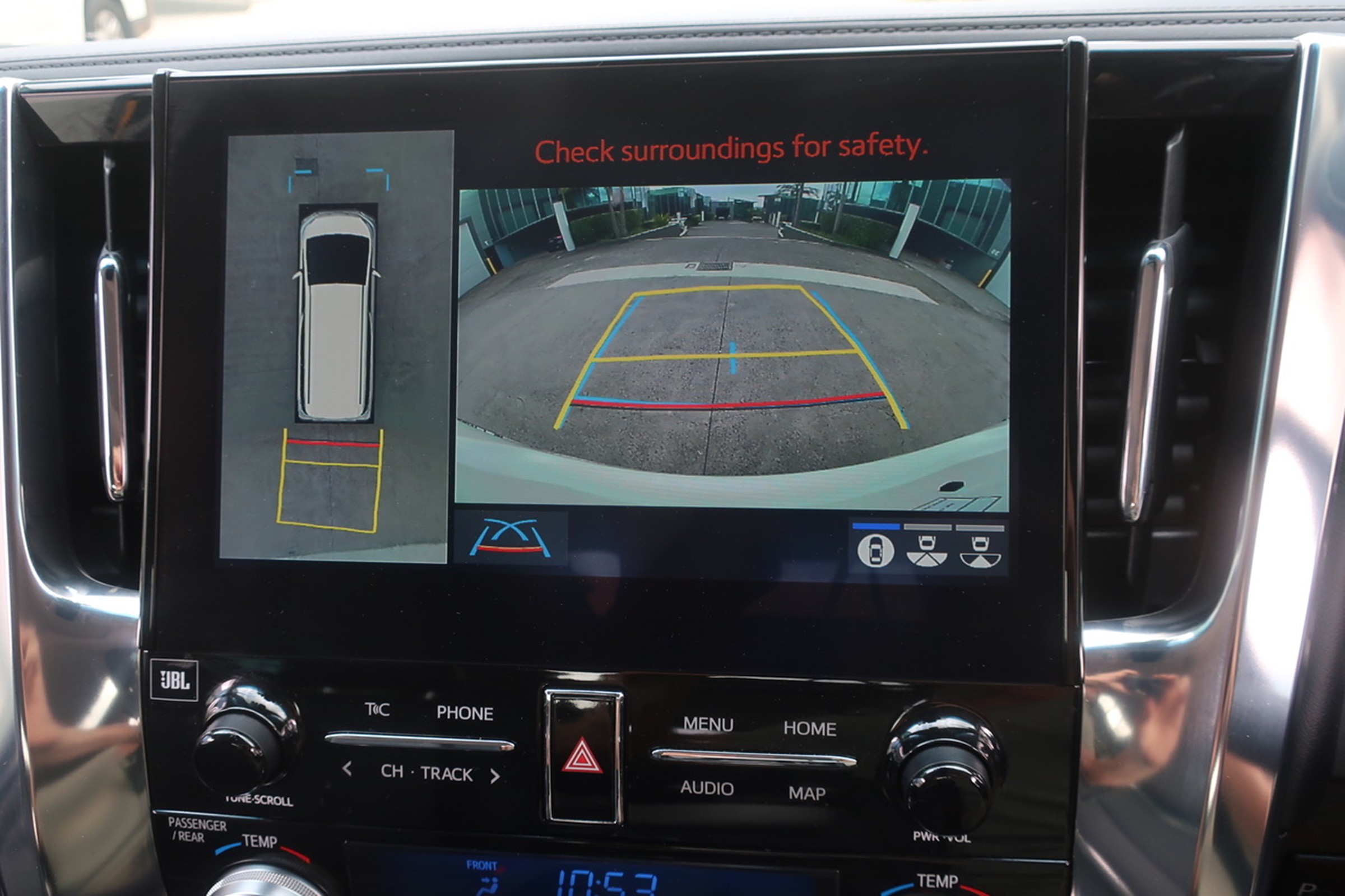 
								Toyota Vellfire Gasoline 2.5L Hybrid 2020 full									