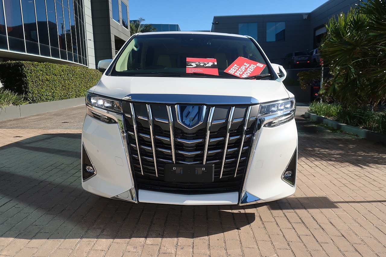 
								2020 Toyota Alphard 2.5L Hybrid full									