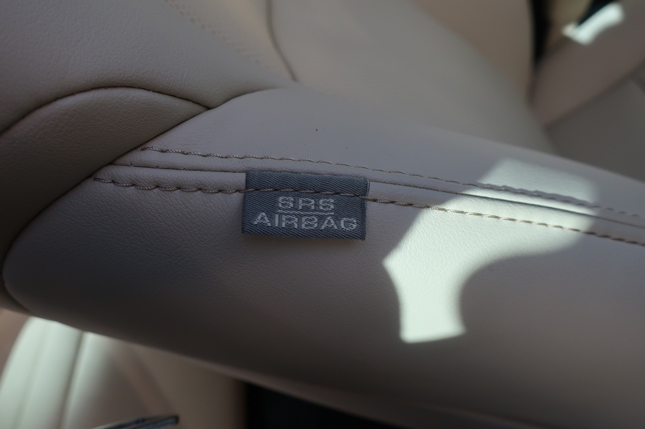 
								2020 Toyota Vellfire Hybrid full									