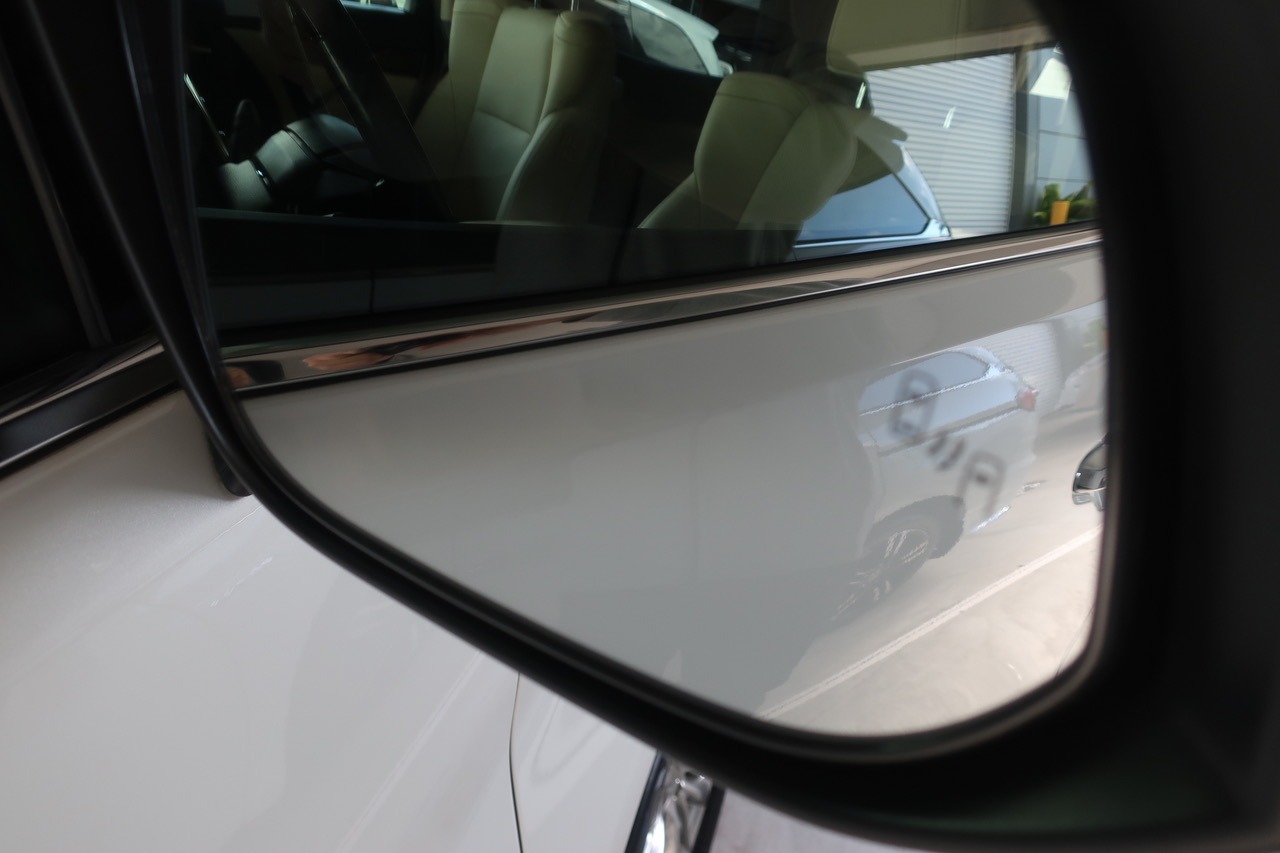 
								2020 Toyota Vellfire Hybrid full									