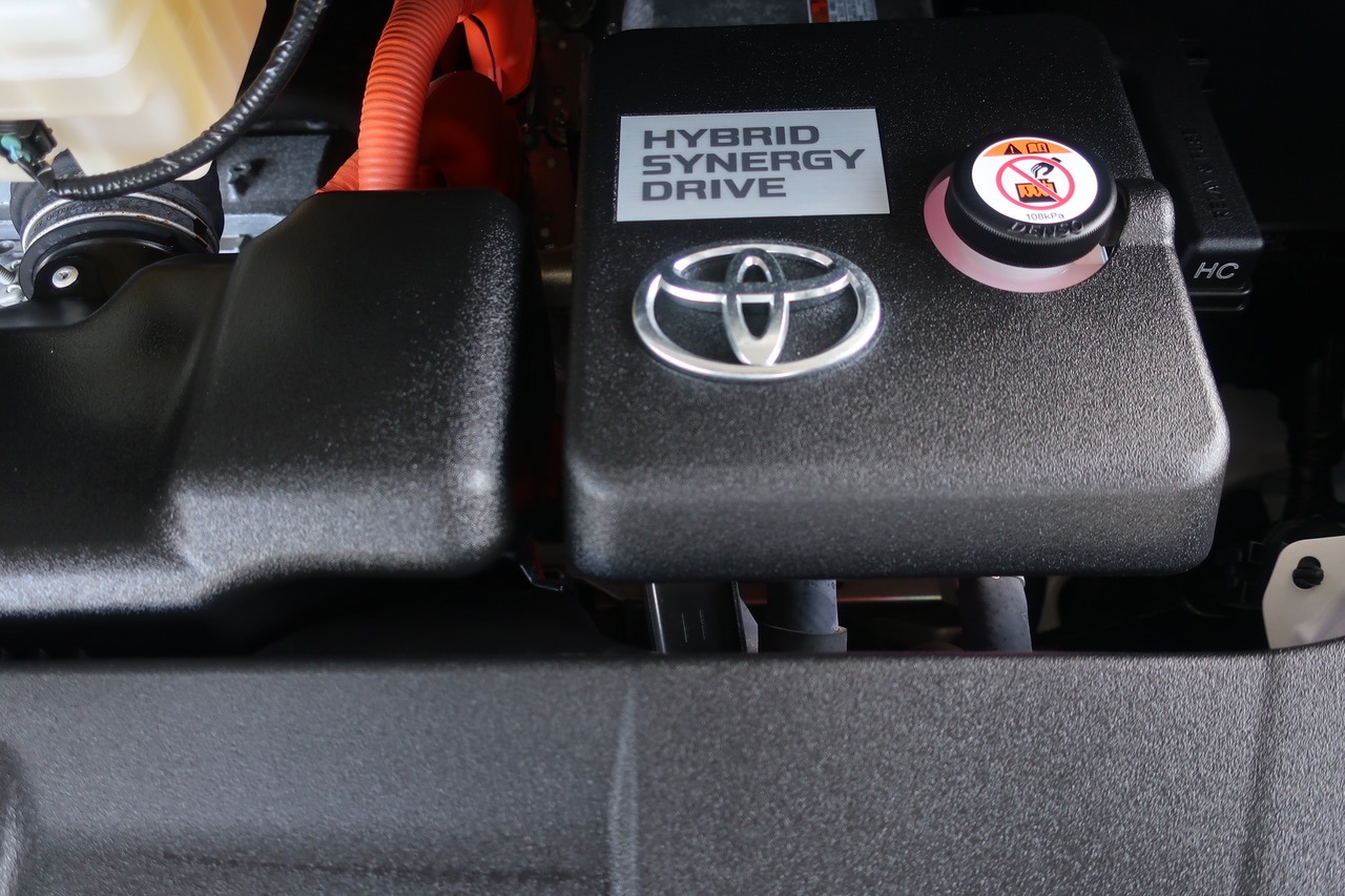 
								2020 Toyota Vellfire Hybrid full									