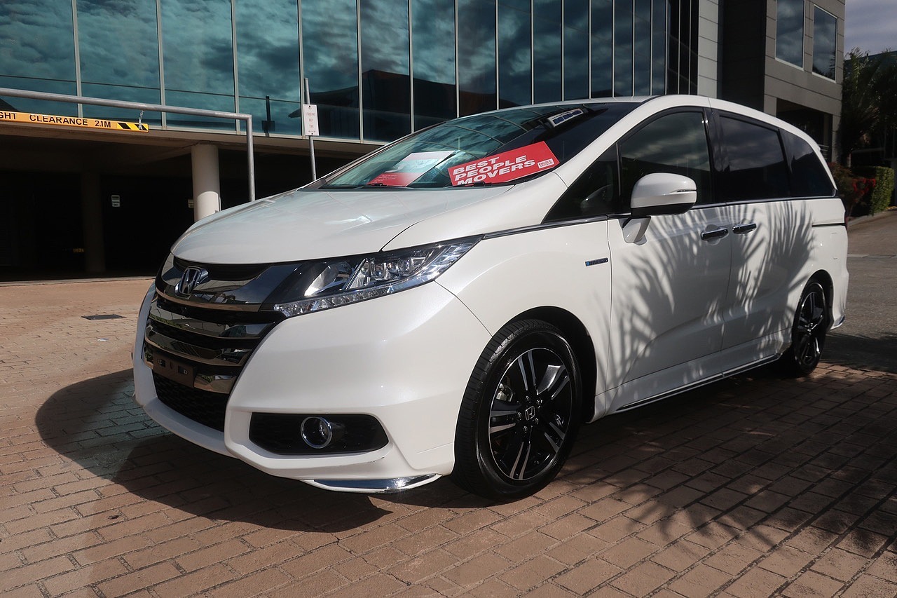 
								2017 Honda Odyssey 2.0L Hybrid full									