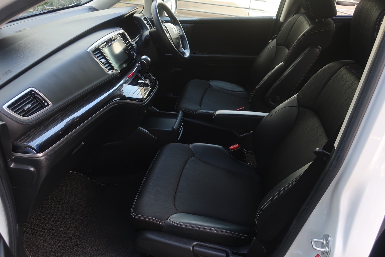 
								2017 Honda Odyssey 2.0L Hybrid full									
