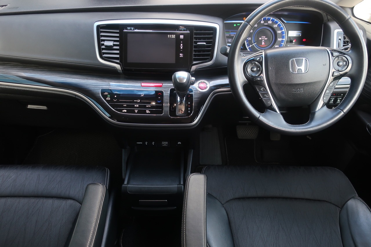 
								2017 Honda Odyssey 2.0L Hybrid full									