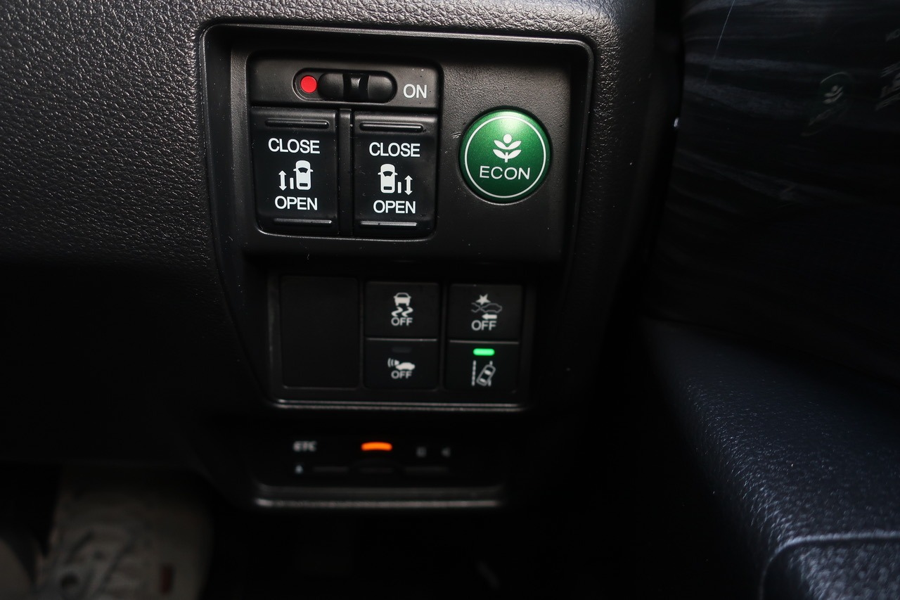 
								2017 Honda Odyssey 2.0L Hybrid full									
