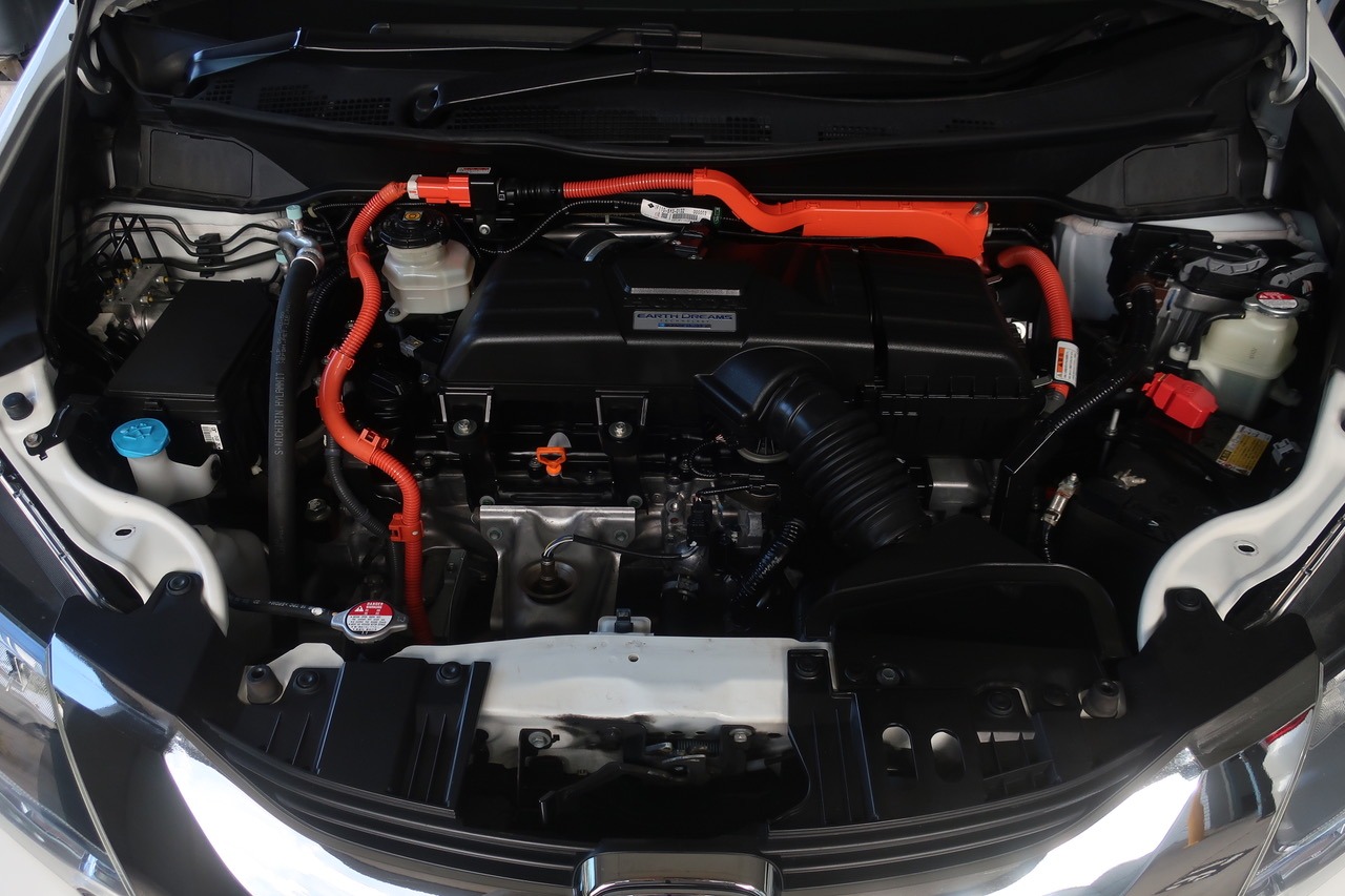 
								2017 Honda Odyssey 2.0L Hybrid full									