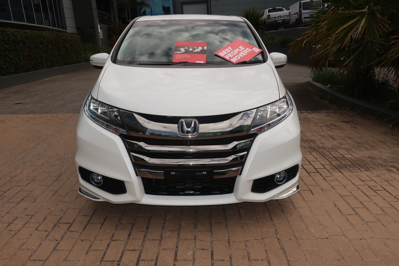 
								2017 Honda Odyssey 2.0L Hybrid full									
