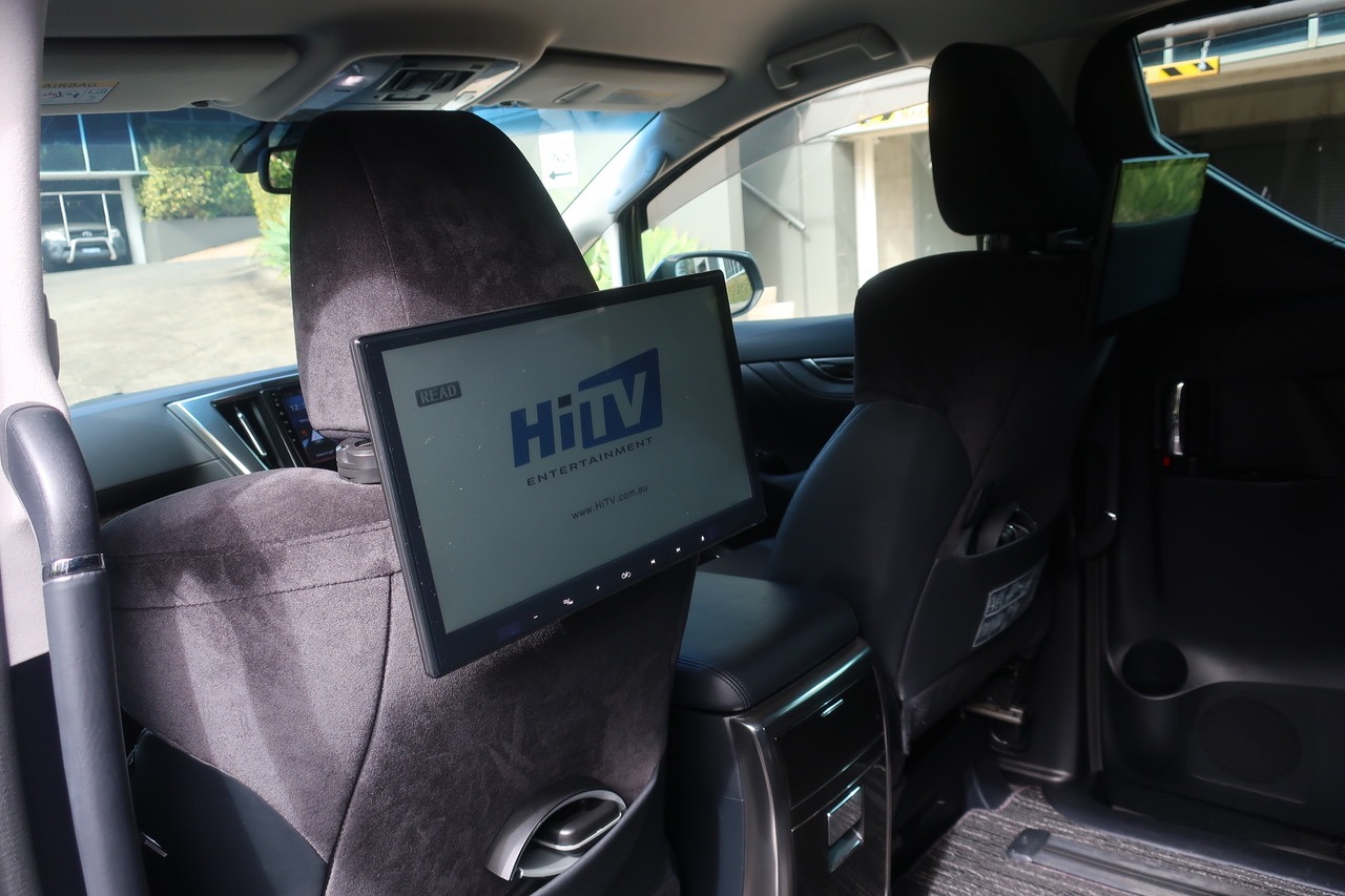 
								Toyota Alphard Hybrid 2.5L Hybrid 2018 full									
