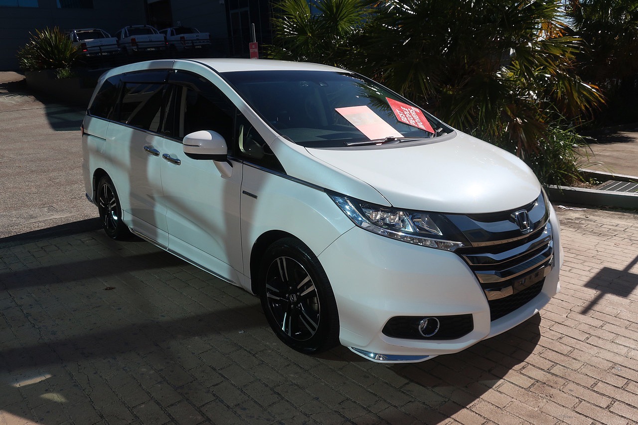 
								2017 Honda Odyssey 2.0L Hybrid full									