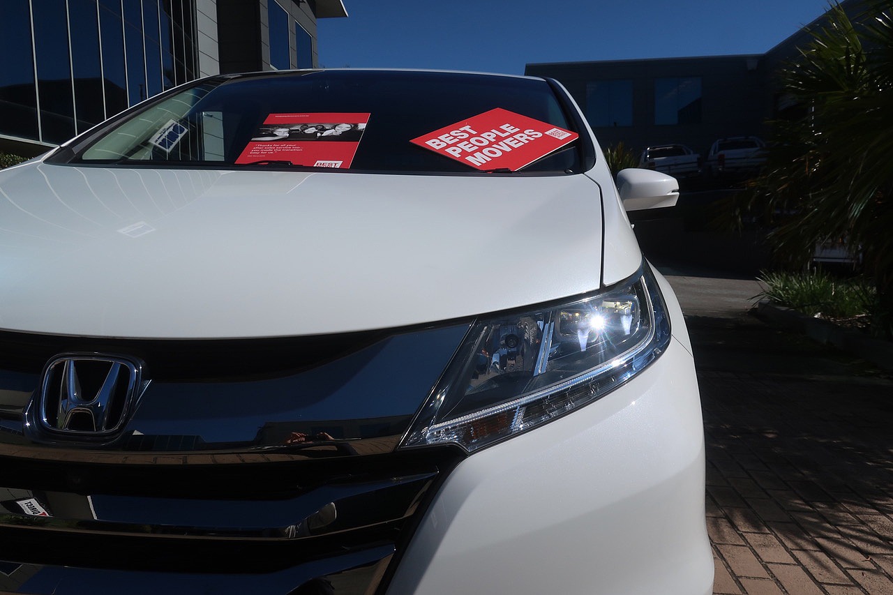 
								2017 Honda Odyssey 2.0L Hybrid full									