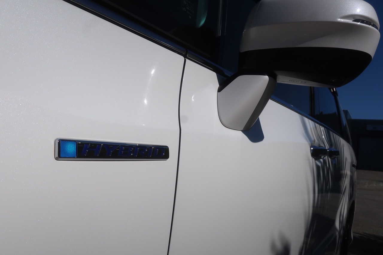 
								2017 Honda Odyssey 2.0L Hybrid full									