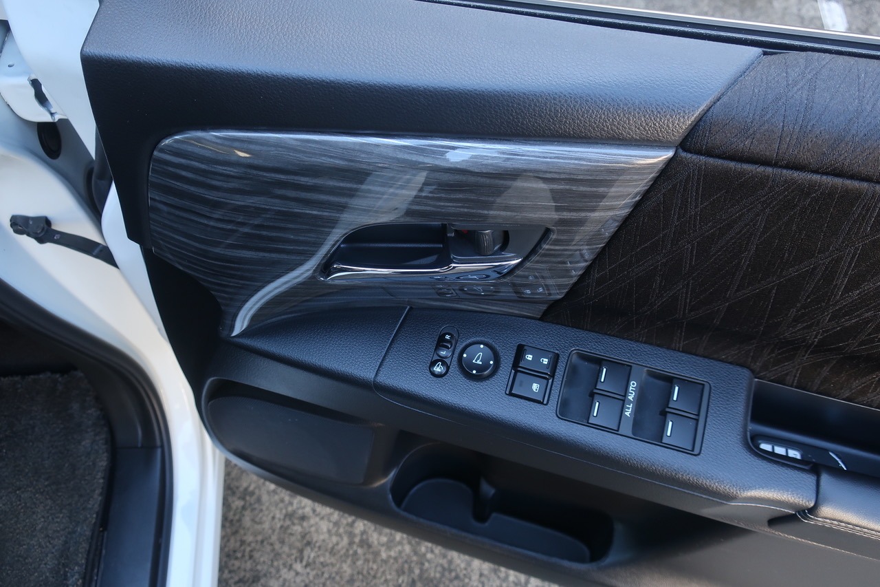 
								2017 Honda Odyssey 2.0L Hybrid full									
