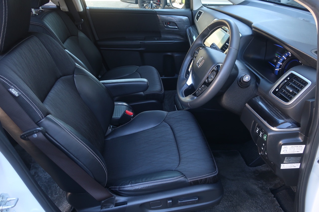
								2017 Honda Odyssey 2.0L Hybrid full									