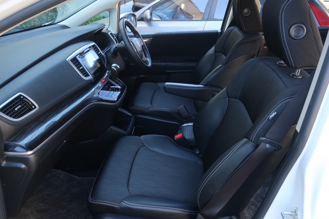
								2017 Honda Odyssey 2.0L Hybrid full									