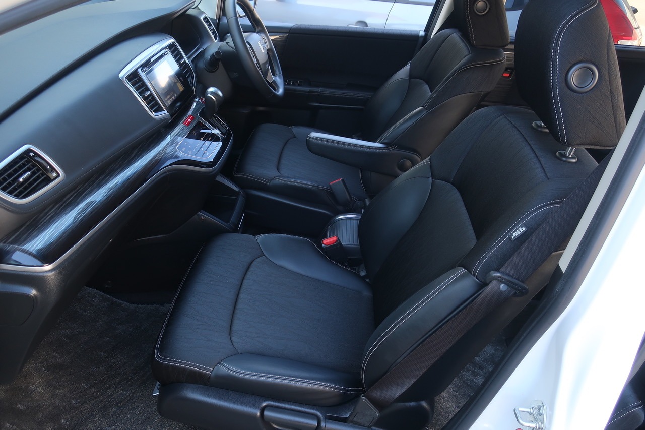 
								2017 Honda Odyssey 2.0L Hybrid full									