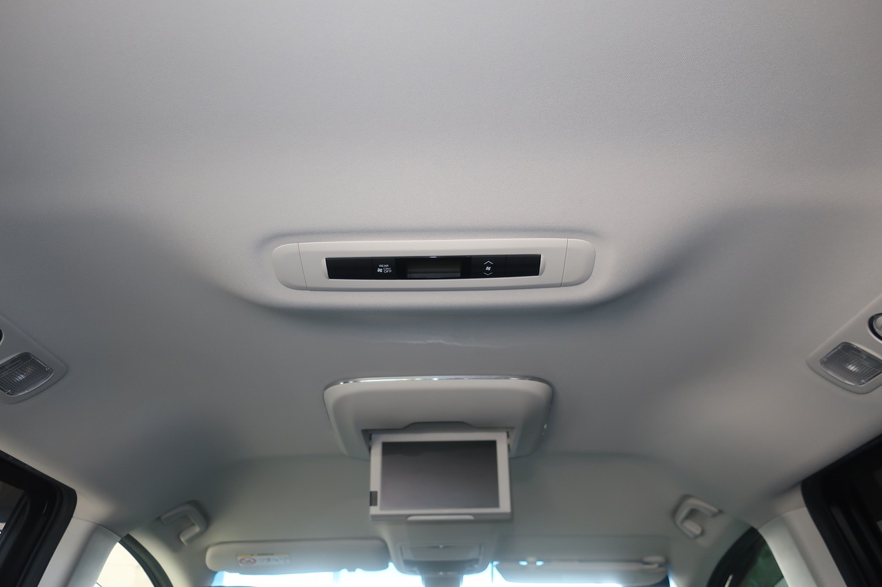 
								2017 Honda Odyssey 2.0L Hybrid full									