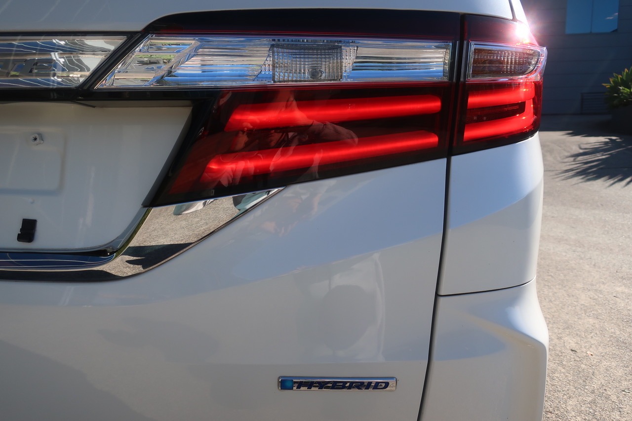 
								Honda Odyssey Hybrid 2016 full									