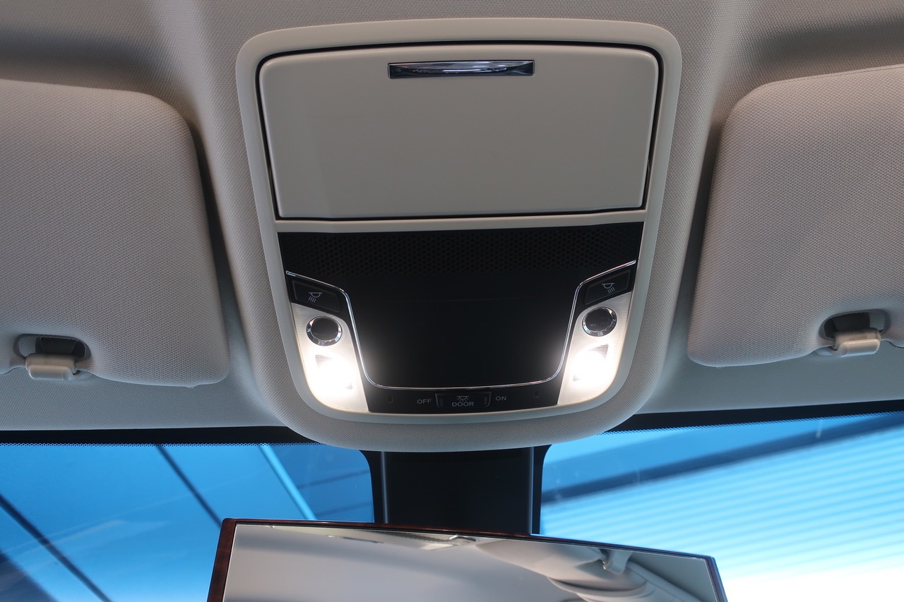 
								Honda Odyssey Hybrid 2016 full									