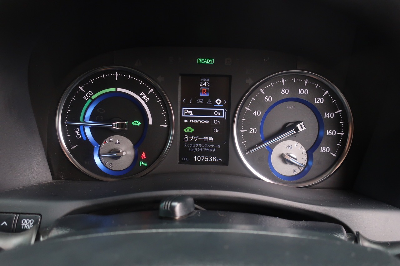 
								Toyota Alphard Hybrid 2.5L Hybrid 2018 full									