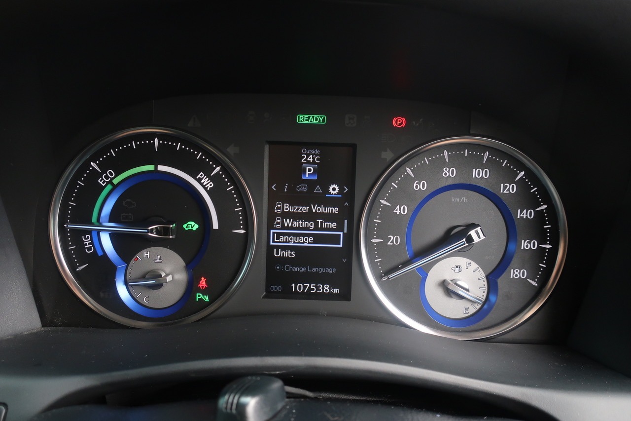
								Toyota Alphard Hybrid 2.5L Hybrid 2018 full									