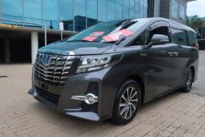 Toyota Alphard Hybrid 2.5L Hybrid 2018