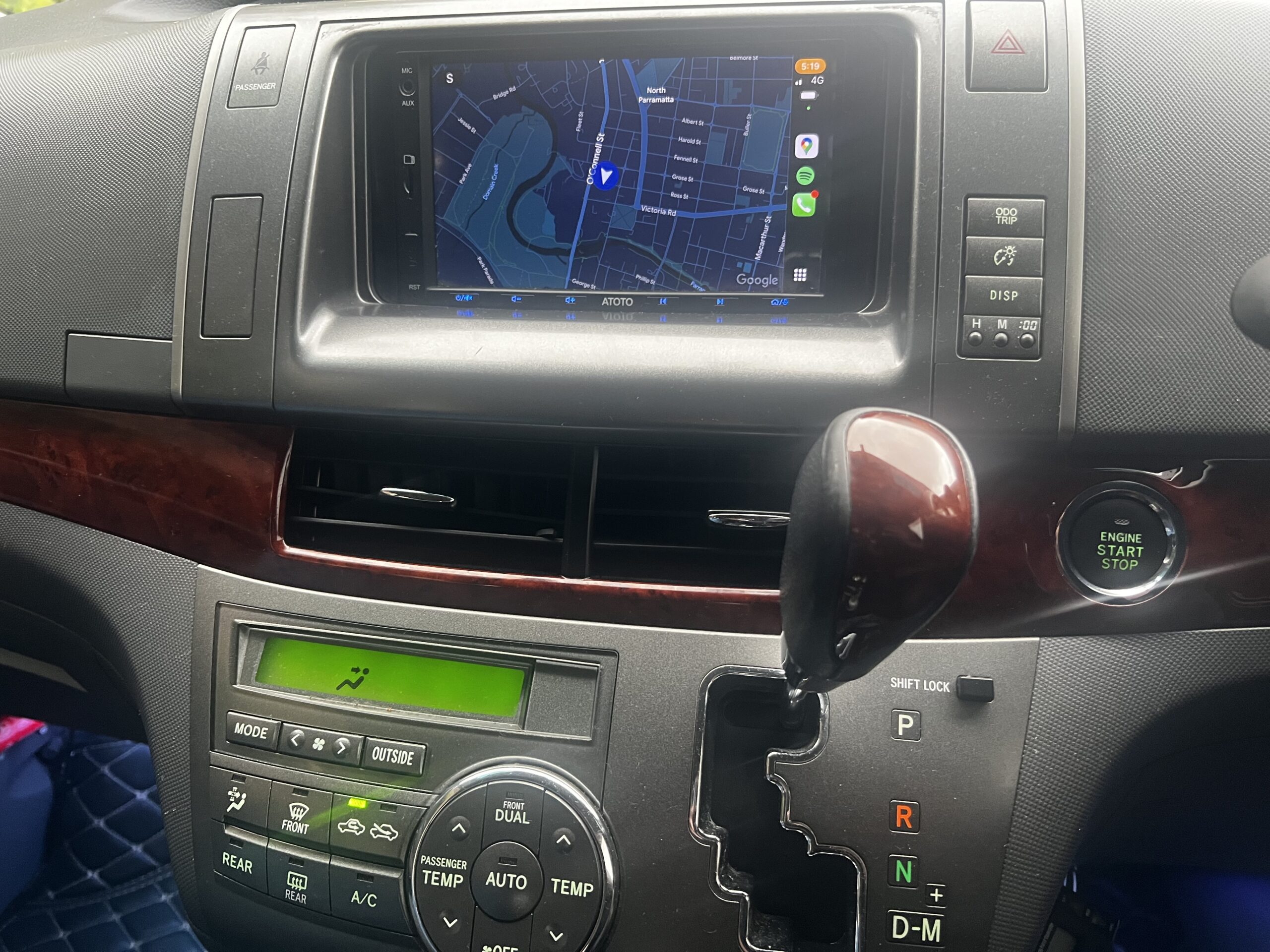 
								Toyota Estima 2010 ACR50 full									