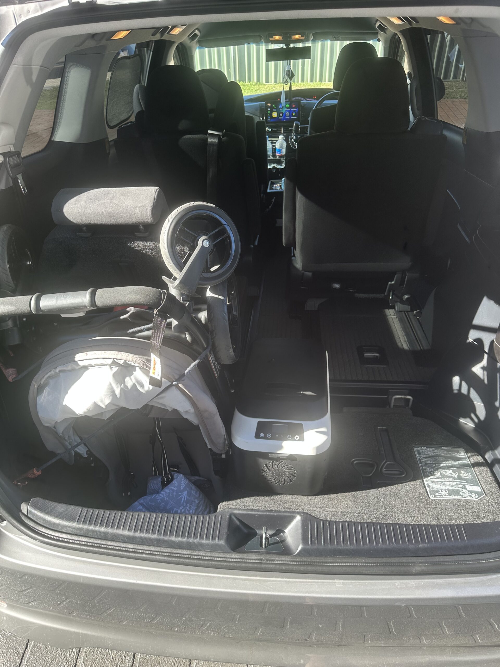 
								2013 Toyota Estima 2.4L full									